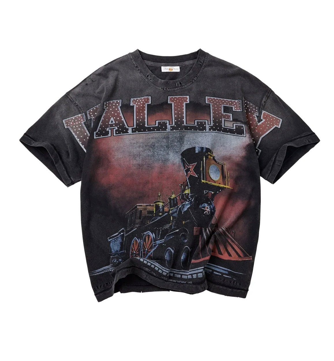 A TRAIN TEE