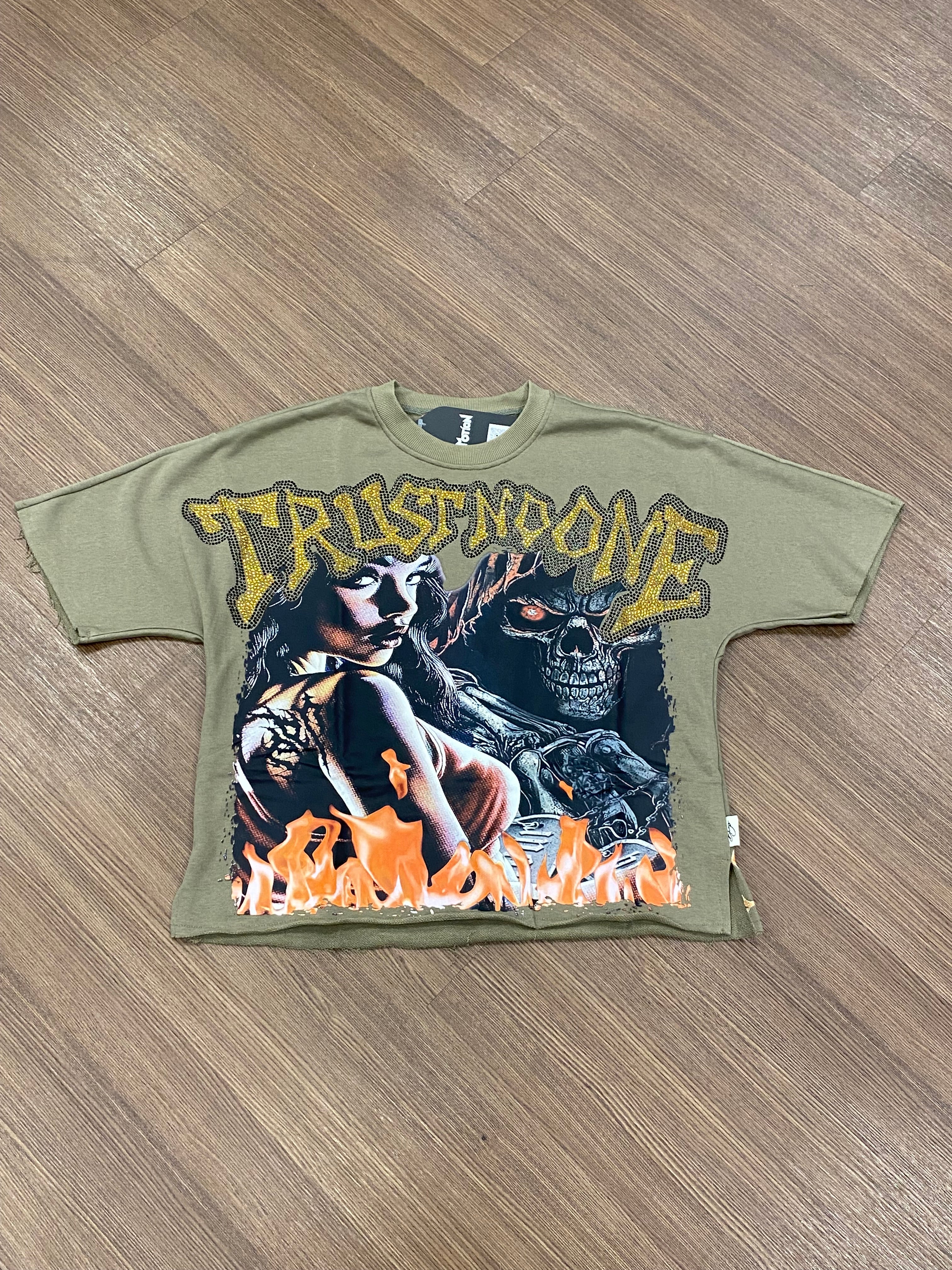 Trust No One Crop Tee