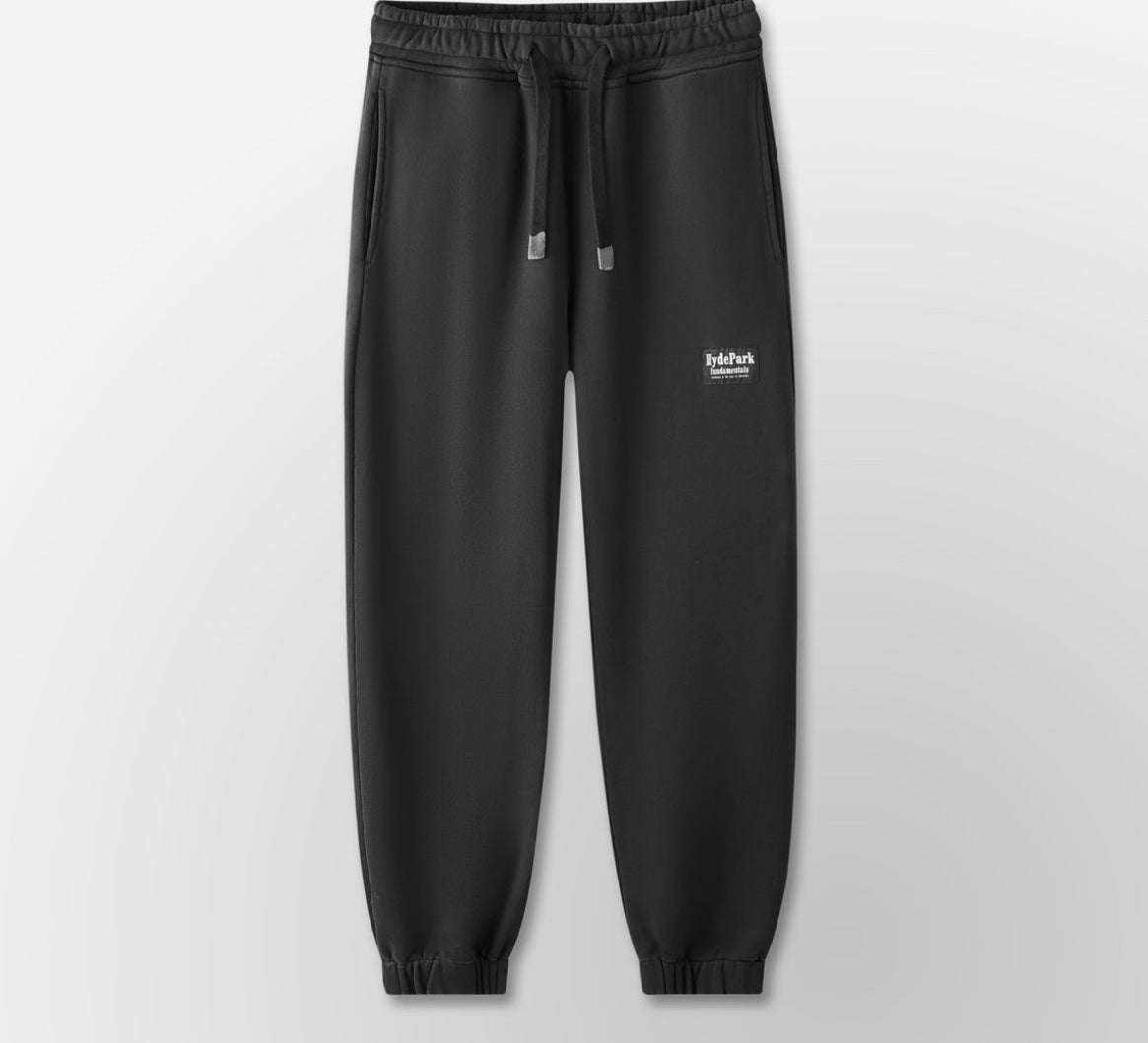Taper Jogger- Black