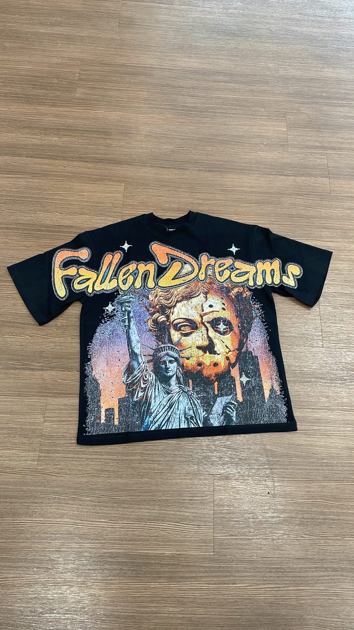 FALLEN DREAMS RELAXED Blk Tee
